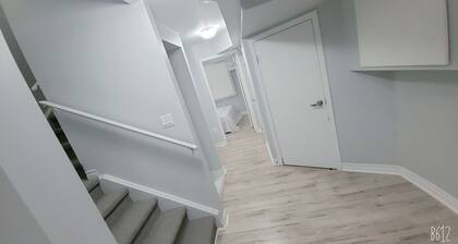 Beautiful and unique apartment. Quick Access to Greater Toronto Area GTA.
