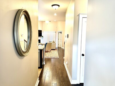 ECU Pirate Country Getaway! First-floor Master, extra room, and separate office!