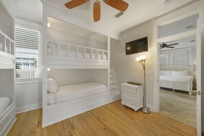 6 Schlafzimmer, kostenloses WLAN, Bettwäsche