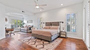 5 Schlafzimmer, Bügeleisen/Bügelbrett, kostenloses WLAN, Bettwäsche