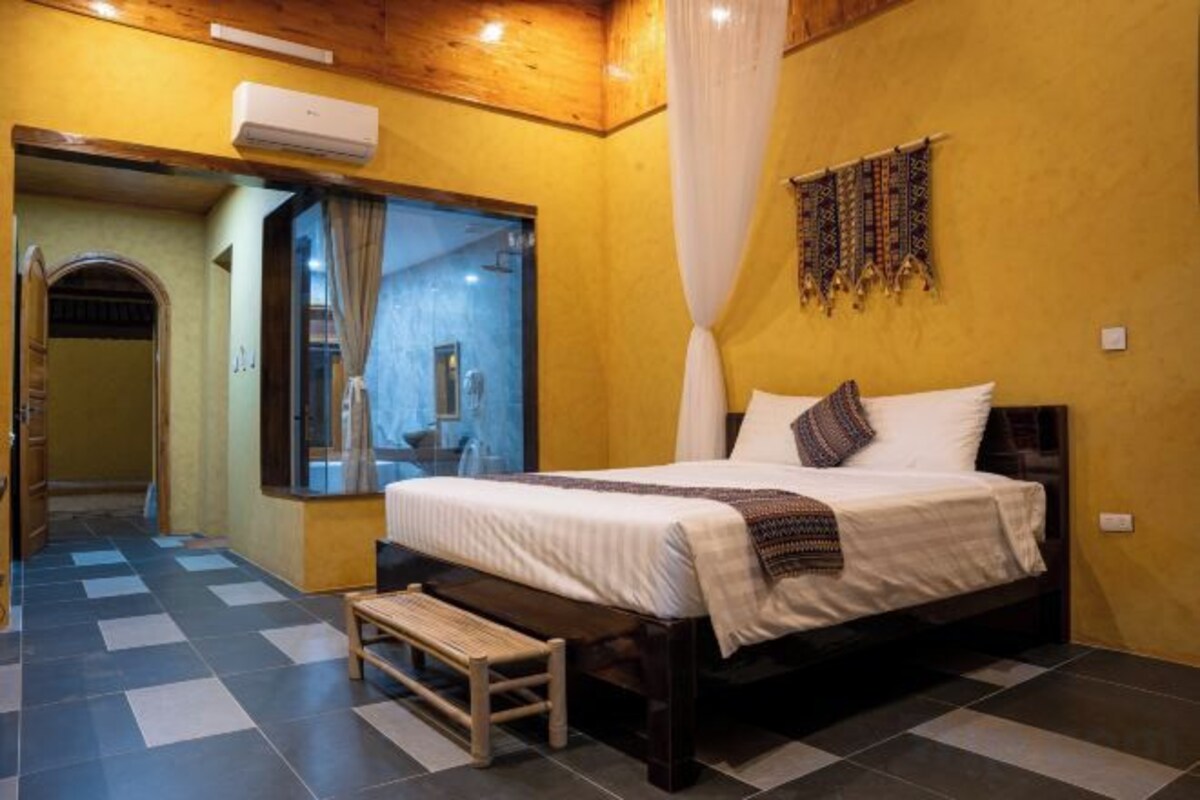Suite With Pool View