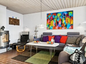 TV, fireplace - "Leny" - 900m from the sea by Interhome (Pandrup)