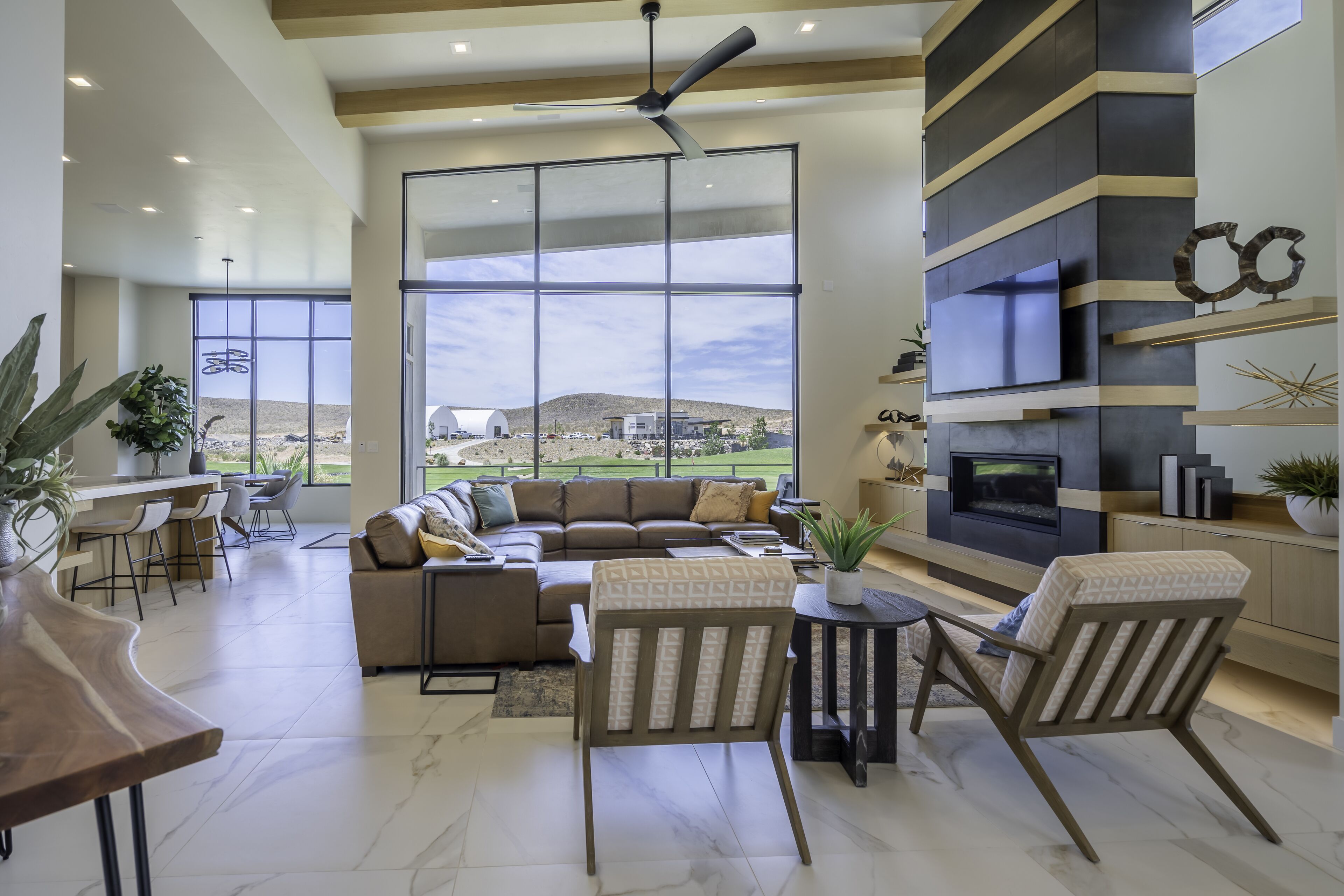 TV, fireplace, ping pong