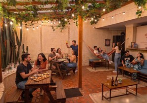 Terrace/patio - Paisa Hostel Medellín (Medellín)