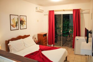 1 bedroom, in-room safe, soundproofing, iron/ironing board - Pousada Villa Casablanca (Búzios)