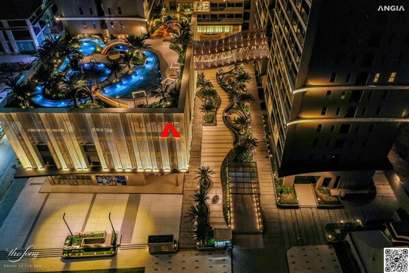 บริเวณภายนอก