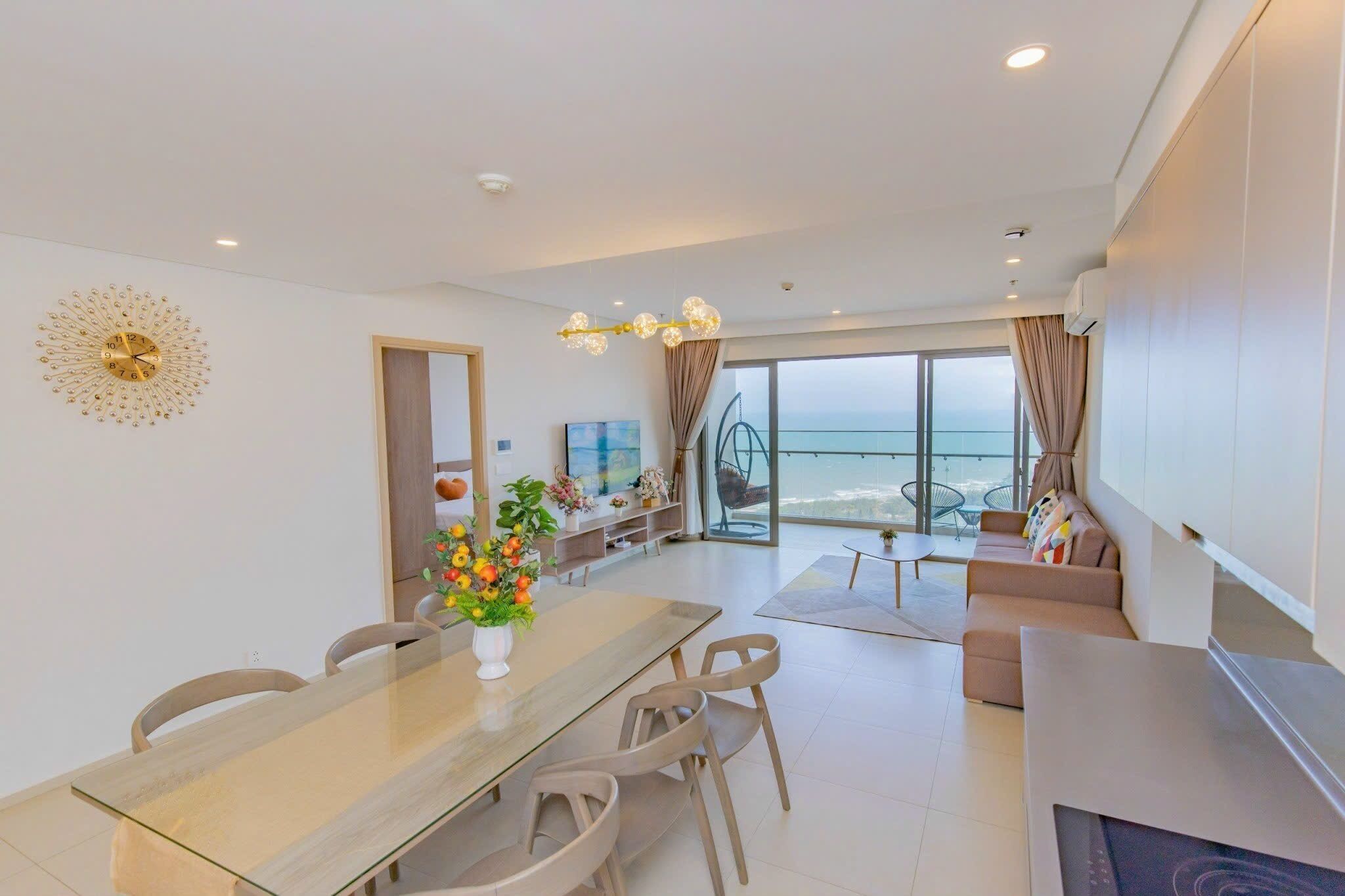 Departamento Premium, 3 habitaciones, vista al océano | Área de sala de estar | Televisión de pantalla plana, Netflix y servicios de streaming 