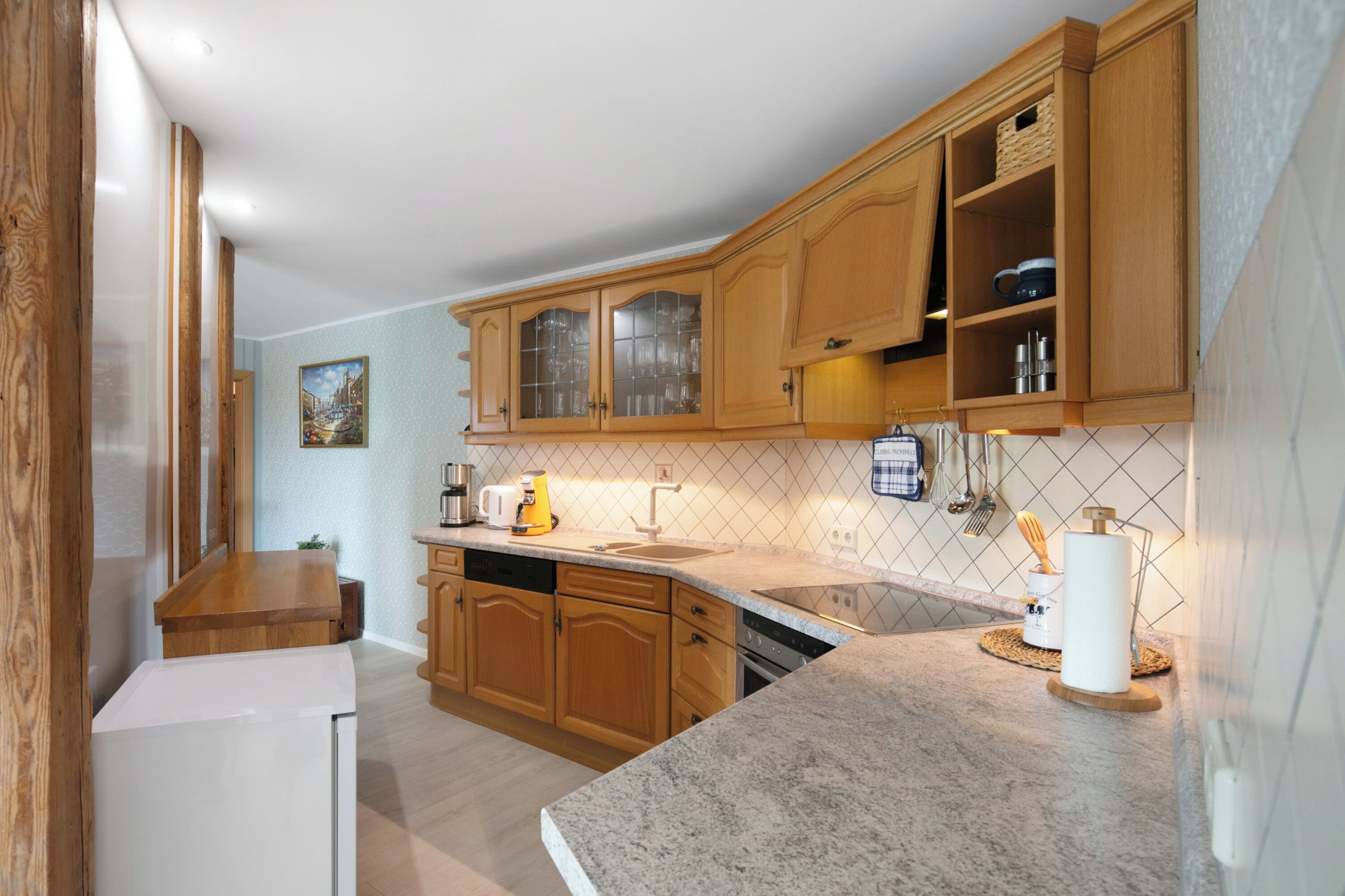 Kühlschrank, Ofen, Herdplatte, Geschirrspüler