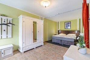 1 bedroom, free WiFi, bed sheets, wheelchair access