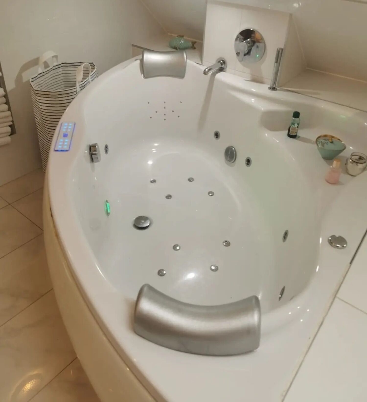 Doccia, asciugacapelli, asciugamani