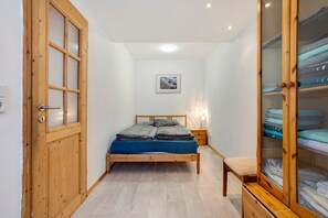 1 bedroom, free WiFi, bed sheets - Apartment 'Kurzentrum' (Bad Lausick)