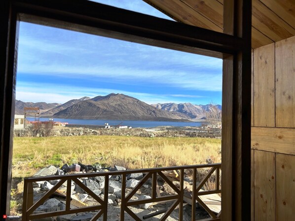 Deluxe Double Room | Mountain view