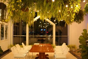 Desayuno buffet incluido todos los días 