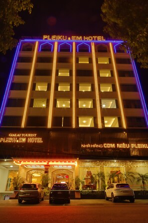 Exterior - Pleiku & Em Hotel by Gia Lai Tourist (Pleiku)