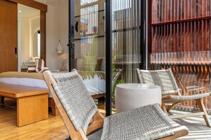 Deluxe-huvila | 4 makuuhuonetta, pimennysverhot, ilmainen Wi-Fi, vuodevaatteet