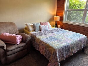 1 chambre, fer et planche à repasser, Wi-Fi gratuit, draps fournis