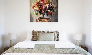 1 chambre, fer et planche à repasser, Wi-Fi, literie fournie