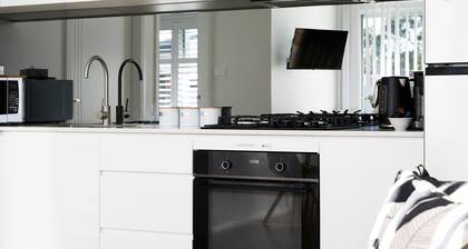 The Elm Apartments - The Black & White Room
