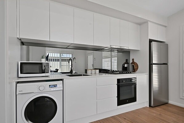 Fridge, microwave, oven, stovetop