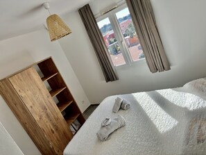 1 chambre, Wi-Fi gratuit, draps fournis