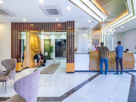 Sala de estar en el lobby