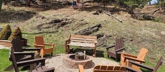 Cabin is Perfect for: SXS riders, Mickelson Trail, 1880 Train, and Mt Rushmore