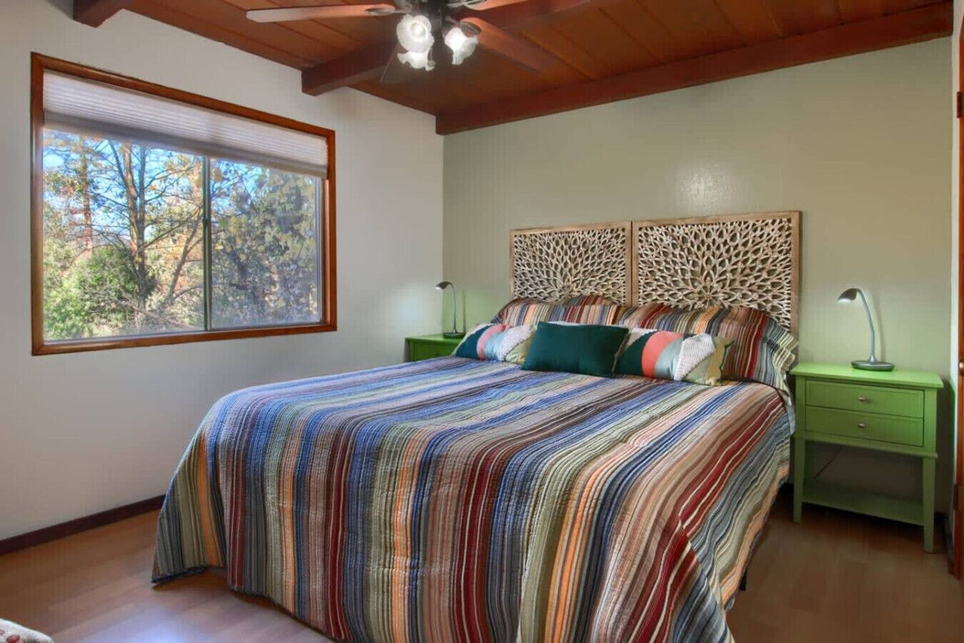 2 Schlafzimmer, Schreibtisch, WLAN, Bettwäsche