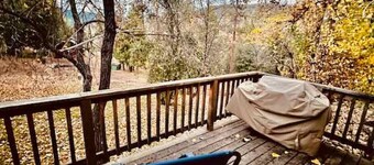 Dog Friendly, Blue Door Yosemite & Bass Lake