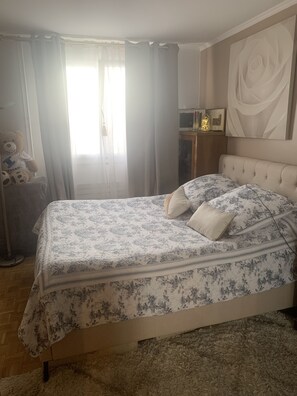 2 Schlafzimmer, Bügeleisen/Bügelbrett, WLAN, Bettwäsche