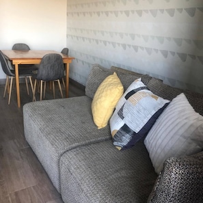 Apartment, 1 Schlafzimmer | Wohnbereich
