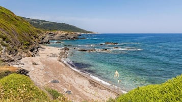 House | 2 bedrooms, desk, Internet