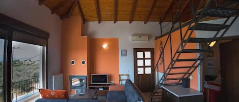 House, Smoking | 2 bedrooms