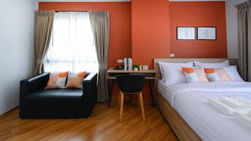 Deluxe Room, 1 Queen Bed