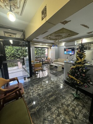 Lounge lobi