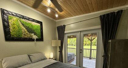 Secluded house, Opening special!