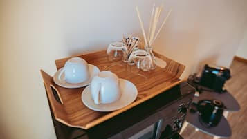 Basic Single Room | Soundproofing, free WiFi
