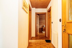 Interior - Apartment near Petzen Ski Slopes (Gallizien)