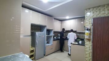 Fridge, microwave, oven, dishwasher