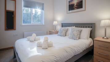 2 bedrooms, free WiFi, bed sheets