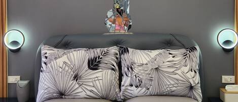 1 slaapkamer, een bureau, een strijkplank/strijkijzer, gratis wifi