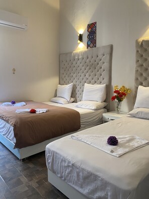 Deluxe Twin Room, City View | Individually decorated, individually furnished, desk, blackout drapes - La Vida Hotel (Cairo)