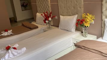 Decoración personalizada, muebles diferentes y escritorio