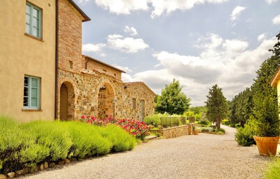 Luxury resort in the Tuscan countryside