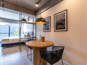 Dining - w* | Lovely loft in Parque Virrey (Bogotá)