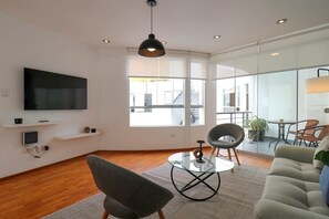 Fernseher, Arbeitsbereiche