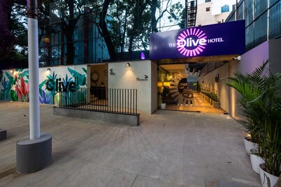 Olive Hotel Indiranagar 100Ft Road by Embassy Group