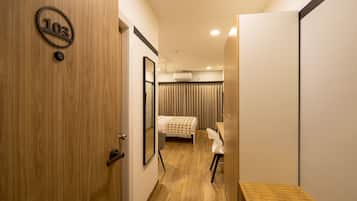 Superior Double Room | Egyptian cotton sheets, premium bedding, desk, free WiFi