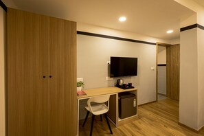 Kahden hengen standard-huone | Egyptinpuuvillaiset lakanat, ylelliset vuodevaatteet, työpöytä