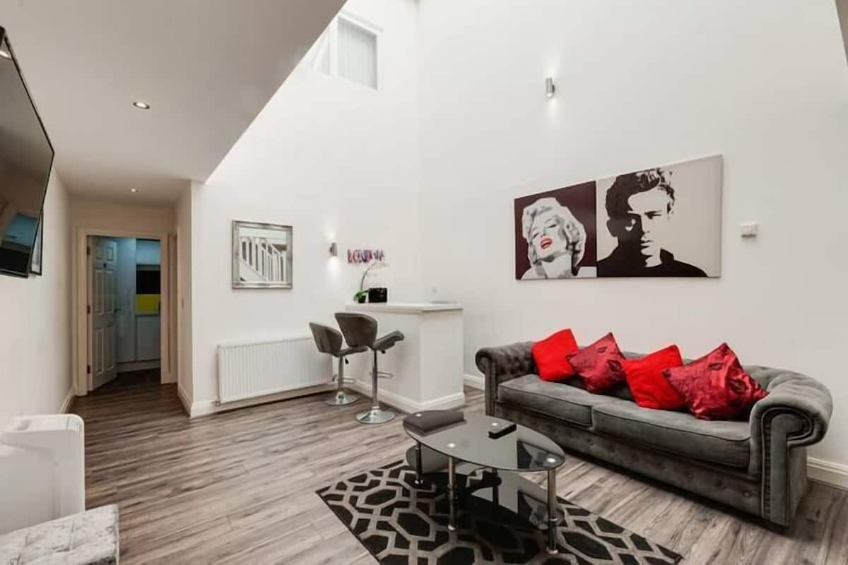 Appartement | Woonruimte | Een flatscreentelevisie