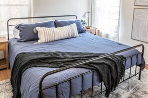 1 bedroom, desk, iron/ironing board, travel cot